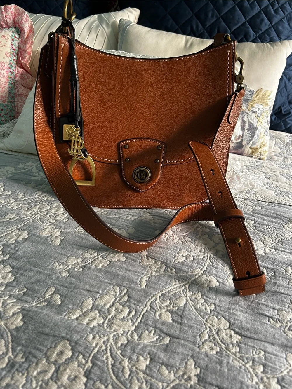 Ralph Lauren Leather Convertible satchel crossbody Bag - Picture 4 of 15
